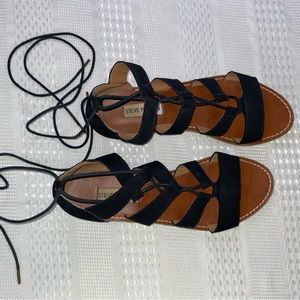 Steve Madden Gabriela black lace up sandals Size 8.5